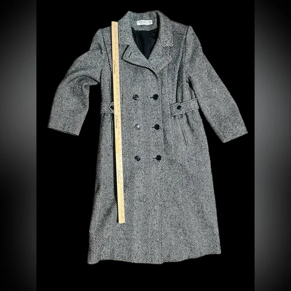 Vintage Alorna- Made in USA- Black and White Herringbone Double Breasted Coat - Picture 11 of 13